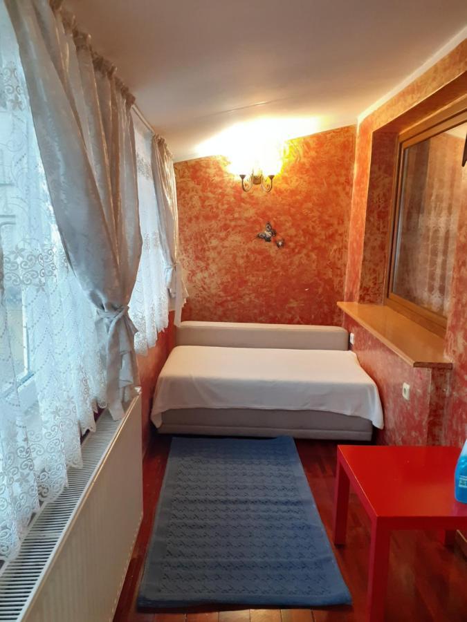 Apartament Central Târgu Neamţ Exterior foto