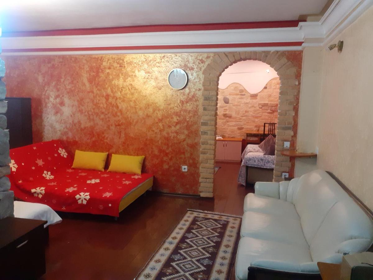 Apartament Central Târgu Neamţ Exterior foto